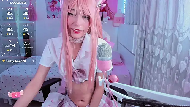 Snapshot of mia_kawaii05 chatting on May 23, 12:16 am mia kawaii05 online show from May 23, 12:16 am