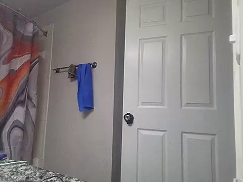 Snapshot of PartyAnimalfreak chatting on September 25, 3:49 pm PartyAnimalfreak online show from September 25, 3:49 pm