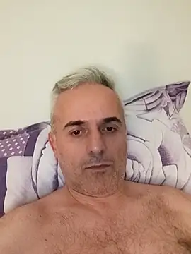 pussylove39 online show from November 29, 10:35 pm