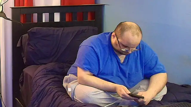 Snapshot of lefty15242 chatting on February 1, 4:14 am lefty15242 online show from February 1, 4:14 am