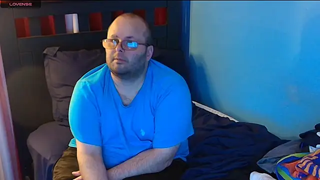 lefty15242 online show from September 29, 5:12 am