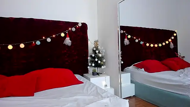 marianaaguii online show from December 12, 12:55 pm