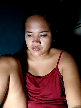 Snapshot of Sexiest_quen chatting on February 15, 11:36 pm Sexiest quen online show from February 15, 11:36 pm