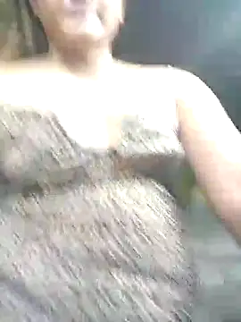 Snapshot of Sexiest_quen chatting on March 5, 1:17 pm Sexiest quen online show from March 5, 1:17 pm