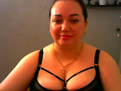 Snapshot of AmanaGi chatting on December 21, 12:16 pm AmanaGi online show from December 21, 12:16 pm