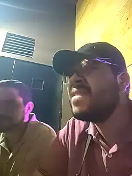 eljefe1119 online show from March 13, 4:49 am