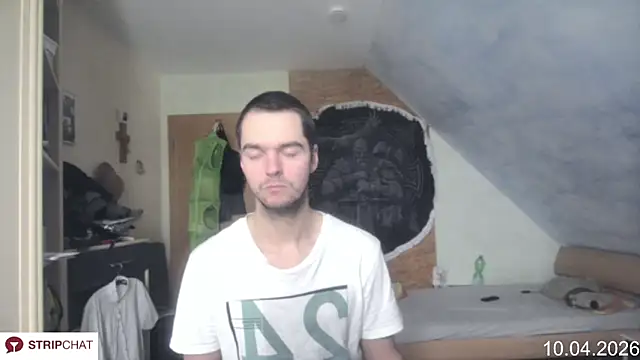 Chris23547 online show from April 10, 12:43 pm