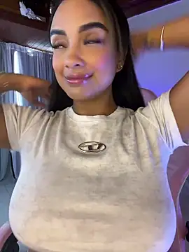 LEAH DOUUGLASS online show from January 19, 1:01 pm