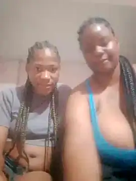 Snapshot of bigtitssxx chatting on September 9, 6:46 am bigtitssxx online show from September 9, 6:46 am