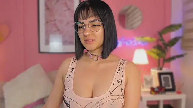 SoySaraa online show from October 11, 6:34 am