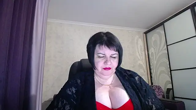 JuicyLady Di online show from February 4, 3:36 pm
