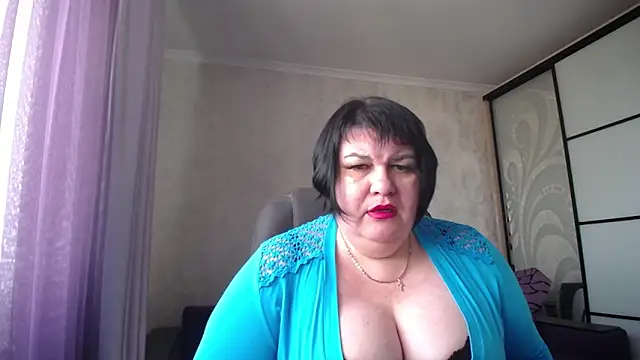JuicyLady Di online show from March 23, 8:59 am