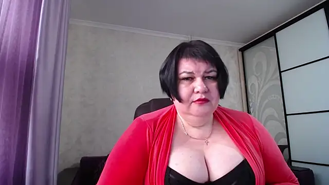 Snapshot of JuicyLady_Di chatting on October 28, 5:22 am JuicyLady Di online show from October 28, 5:22 am