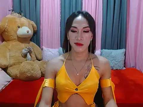 xxSexyBitch69xx online show from March 15, 7:42 am