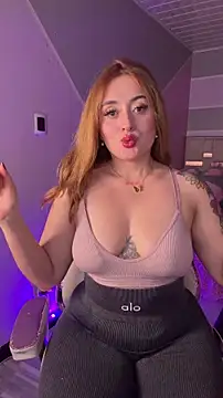 Sam Thompsoon  online show from February 18, 2:40 am