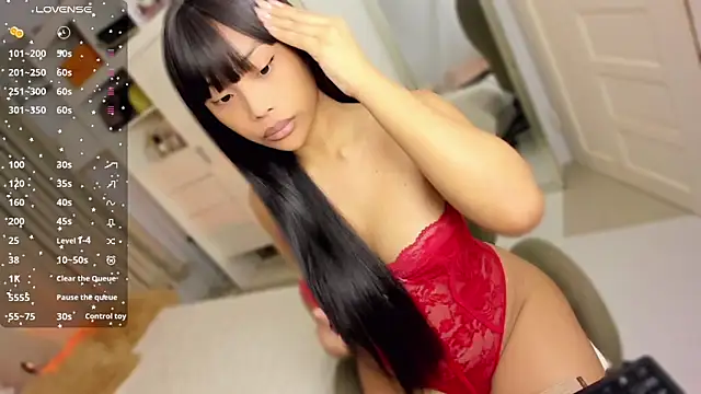 Snapshot of venusangelicxx chatting on February 18, 1:56 am venusangelicxx online show from February 18, 1:56 am