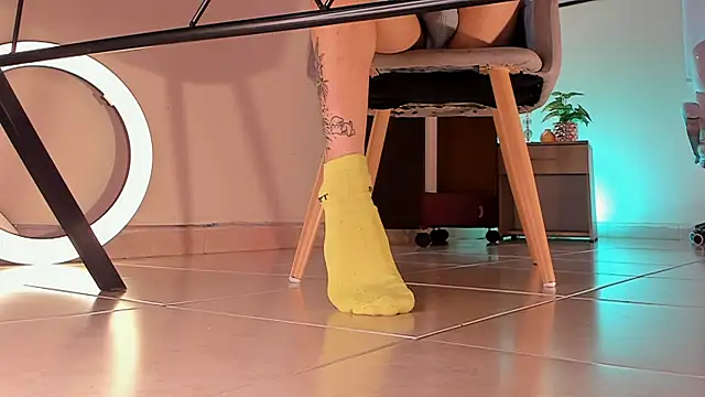 ArchieCollins online show from November 23, 4:23 am