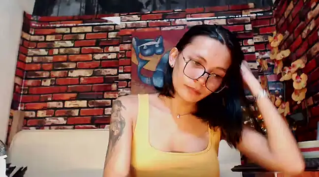 Snapshot of juicyCOCKeva chatting on December 8, 6:33 am juicyCOCKeva online show from December 8, 6:33 am