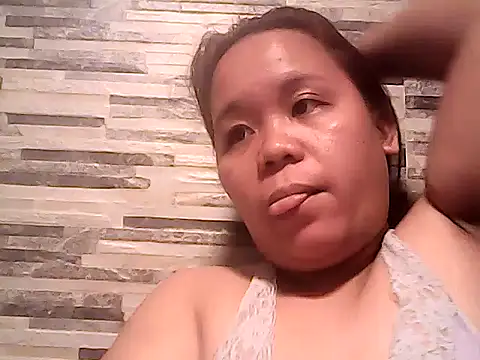 Snapshot of hotcastlexxx chatting on December 10, 2:38 am hotcastlexxx online show from December 10, 2:38 am