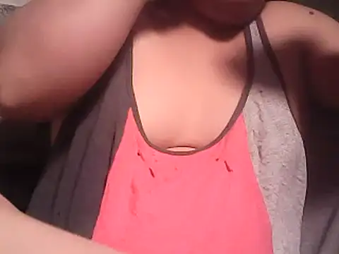 Snapshot of hotcastlexxx chatting on December 29, 3:44 am hotcastlexxx online show from December 29, 3:44 am
