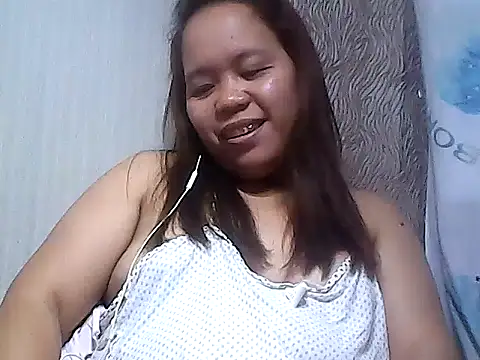 Snapshot of hotcastlexxx chatting on February 11, 4:13 pm hotcastlexxx online show from February 11, 4:13 pm