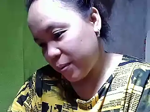 Snapshot of hotcastlexxx chatting on October 1, 2:12 pm hotcastlexxx online show from October 1, 2:12 pm