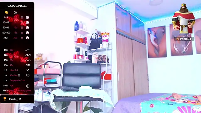 Hotgiirl 1 online show from May 11, 4:04 pm