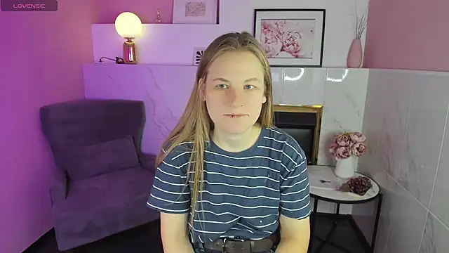 Snapshot of JadeSoft chatting on January 11, 7:38 pm JadeSoft online show from January 11, 7:38 pm