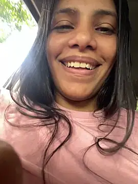 ArielleMillerr online show from December 20, 5:51 pm