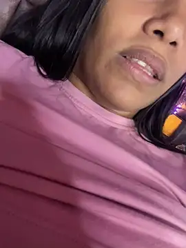 ArielleMillerr online show from December 20, 11:58 pm