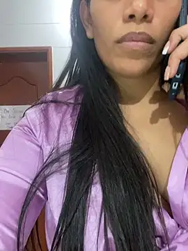 ArielleMillerr online show from December 30, 8:47 pm
