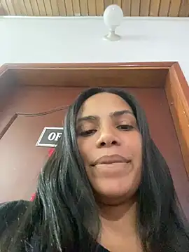 ArielleMillerr online show from January 14, 5:01 pm