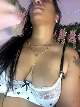ArielleMillerr online show from September 12, 3:34 pm