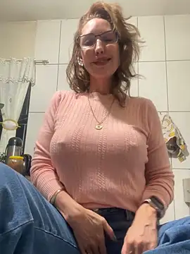 RAIRAsexy online show from September 28, 1:22 am