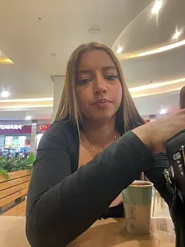 belaa 1 online show from October 18, 9:26 pm