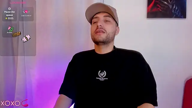 Snapshot of Pleasure_Vibes23 chatting on October 4, 9:57 pm Pleasure Vibes23 online show from October 4, 9:57 pm