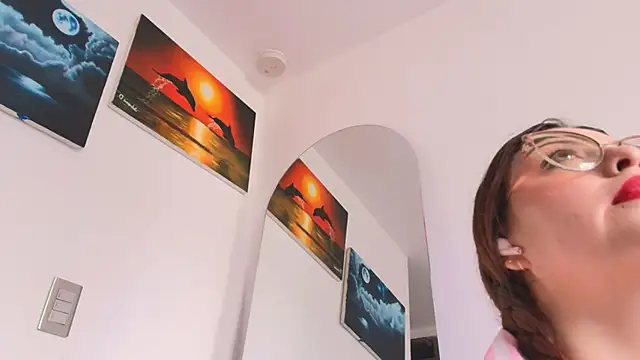 Snapshot of Pleasure_Vibes23 chatting on October 18, 3:46 pm Pleasure Vibes23 online show from October 18, 3:46 pm