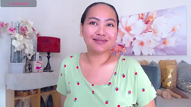 Snapshot of HugeCock_Savanna chatting on March 30, 5:47 pm HugeCock Savanna online show from March 30, 5:47 pm