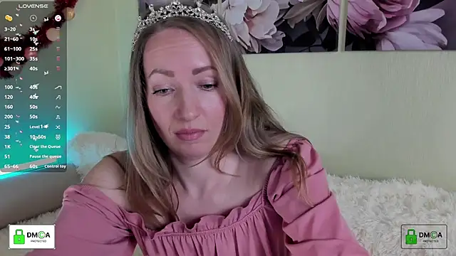 Snapshot of Queenymel chatting on March 9, 7:05 pm Queenymel online show from March 9, 7:05 pm