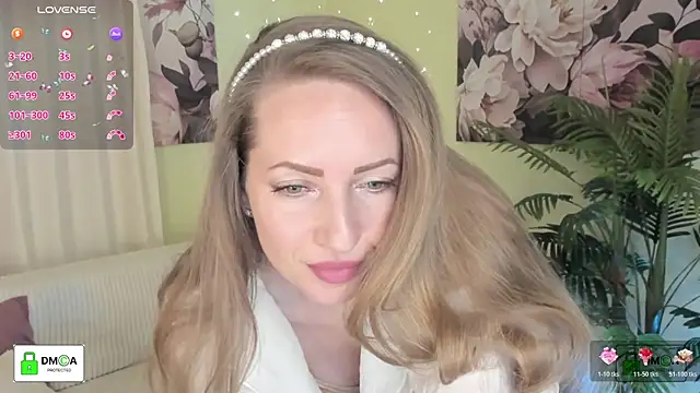 Queenymel online show from March 29, 4:51 pm