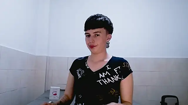 Cocain Atenea online show from May 3, 7:31 pm