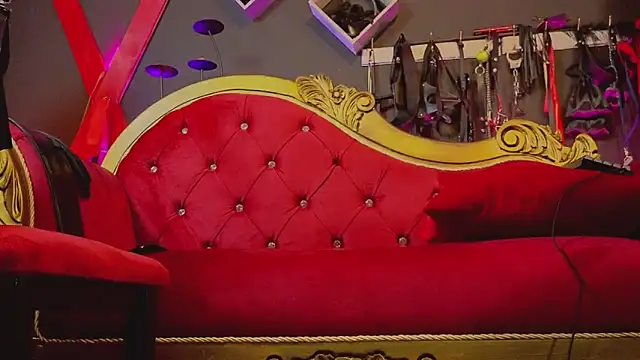 PerlaDivaio online show from October 24, 2:35 pm