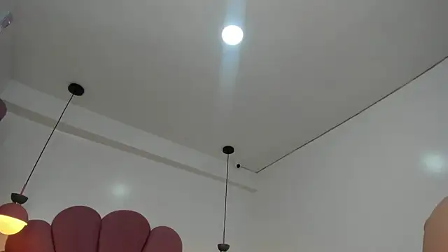 dayra angels online show from December 18, 5:21 pm