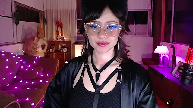 Aquamarinebubble online show from October 15, 3:06 am