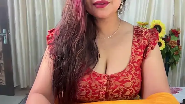 Snapshot of mahimagicdoll_DESI chatting on March 16, 9:49 am mahimagicdoll DESI online show from March 16, 9:49 am