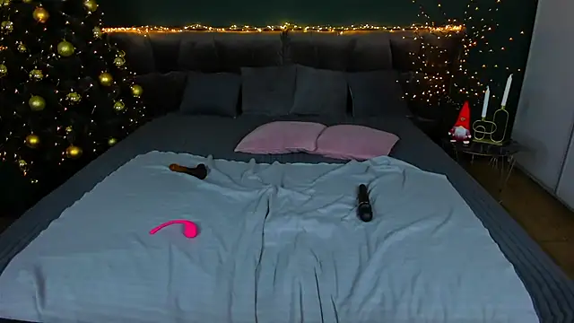 Kamilla Hot online show from December 5, 6:33 am