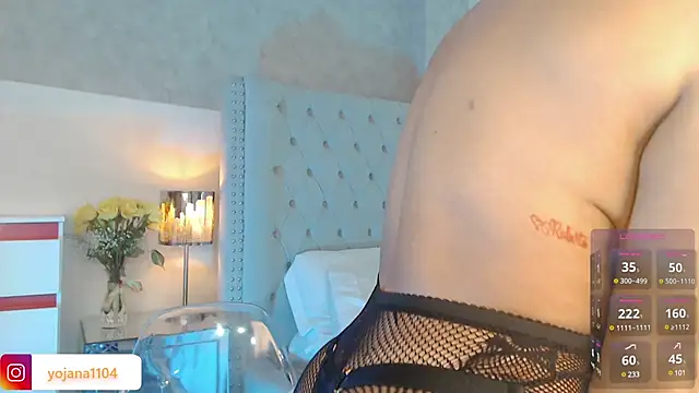 emma zoe19 online show from December 4, 12:30 am