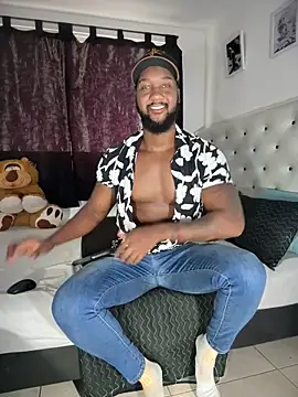 blackdrey18 online show from March 29, 1:11 pm