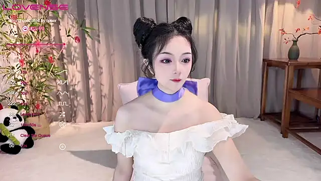 Snapshot of GeGe_Highness chatting on February 14, 8:21 am GeGe Highness online show from February 14, 8:21 am