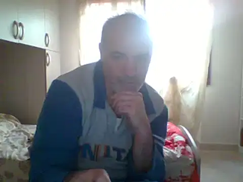 Snapshot of Setesesso7 chatting on December 14, 1:49 pm Setesesso7 online show from December 14, 1:49 pm